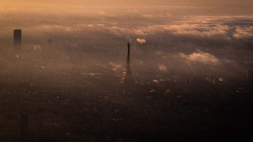 Succesul post-Brexit al Franţei în atragerea băncilor din Londra la Paris a depășit așteptările