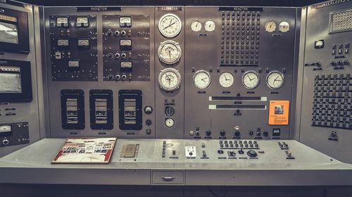 Operatorul nuclear ucrainean: Conducerea centralei  „lucrează sub amenințarea armei” trupelor rusești, care au preluat controlul personalului