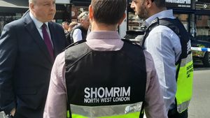Incendiu de origine necunoscută într-un magazin kosher din nordul Londrei, în care au avut loc recent atacuri ce au vizat comunitatea evreiască