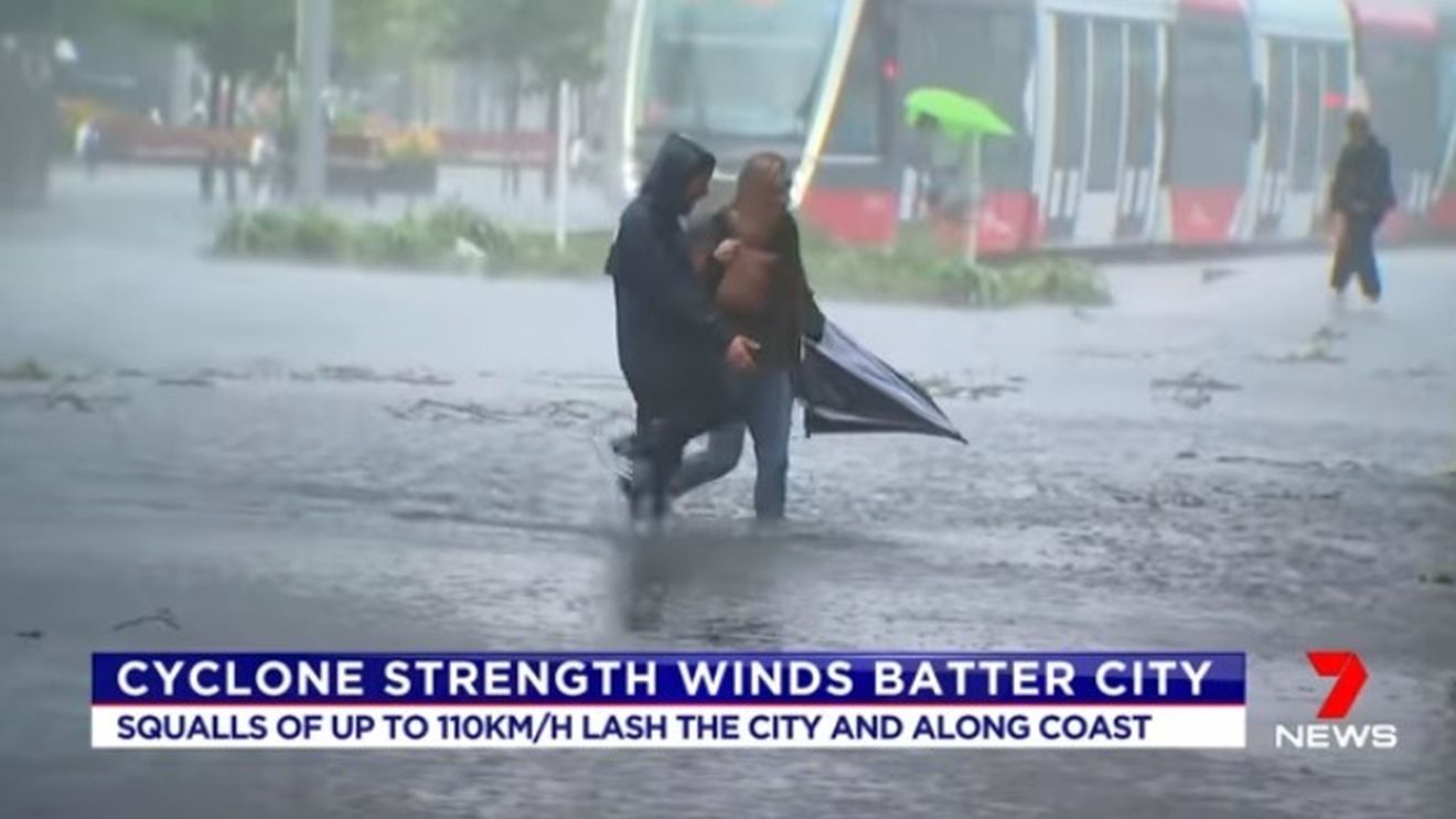 VIDEO Orașul australian Sydney este afectat de cele mai abundente ploi din ultimii 30 de ani