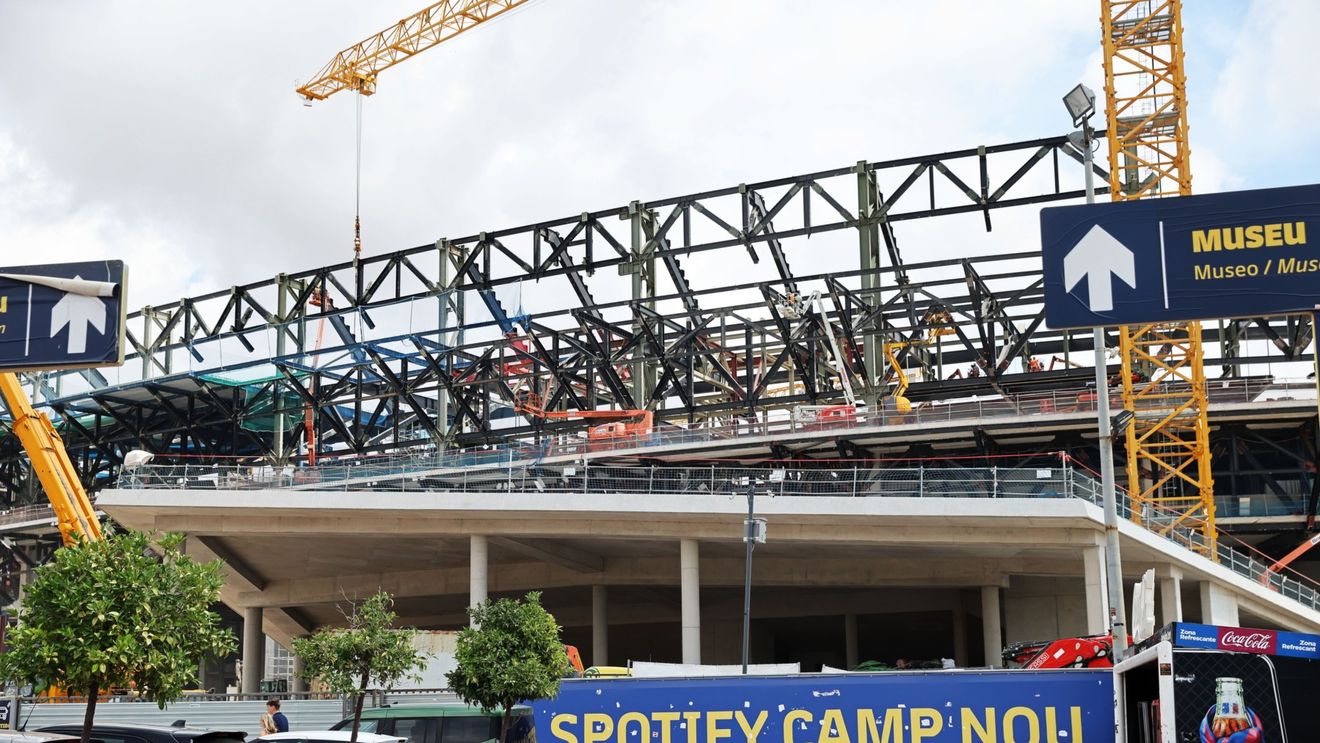 Barcelona revine astăzi „acasă”: Lista deloc scurtă cu fotbaliștii din lot ce n-au jucat niciodată pe Camp Nou