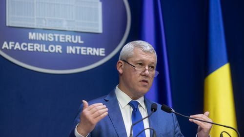 USR: Pe banii cetățenilor și împotriva românilor, PNL îi face cadou lui Predoiu o „mică Securitate”