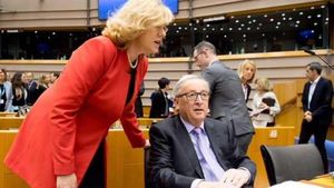 Corina Crețu: Guvernul si Președintele României să lupte în Consiliu pentru păstrarea variantei de Buget propuse de Comisia Juncker anul trecut / Riscăm să pierdem sume importante de bani