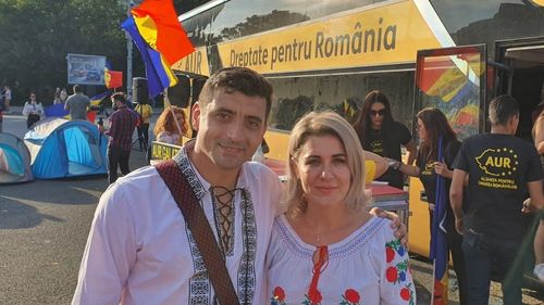 Deputată AUR, după ce un cititor îi cere pe Facebook ”să intre cu mitraliera în Senat și îi culcați pe toți”: Ideea dumneavoastră nu e rea, dar nu e aplicabilă