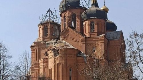 Ucraina. Implicații și controverse ale legii ce interzice organizațiile religioase asociate Moscovei - analiză Sinopsis