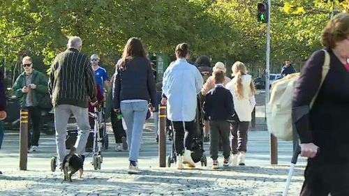 La cât a ajuns populația României. Problema care amenință sistemul social și economic. „Nu știu cum va fi rezolvată”