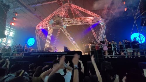 Organizatorii festivalului Saga susțin că au plătit toți cântăreții / DJ Hardwell acuzase că nu și-a primit banii și a plecat de pe scenă în timpul prestației