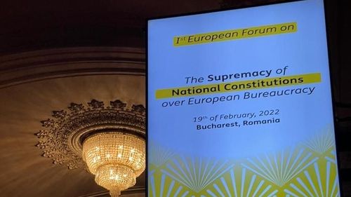 Forum organizat de AUR pe tema ”supremației constituțiilor naționale asupra birocrației de la Bruxelles”/ A fost adoptată ”Declarația de la București”, care se opune ”falselor elite politice care au pierdut legătura cu cetăţenii”