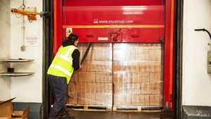 Royal Mail, serviciul de poștă britanic, anunță tăierea a 10.000 de locuri de muncă