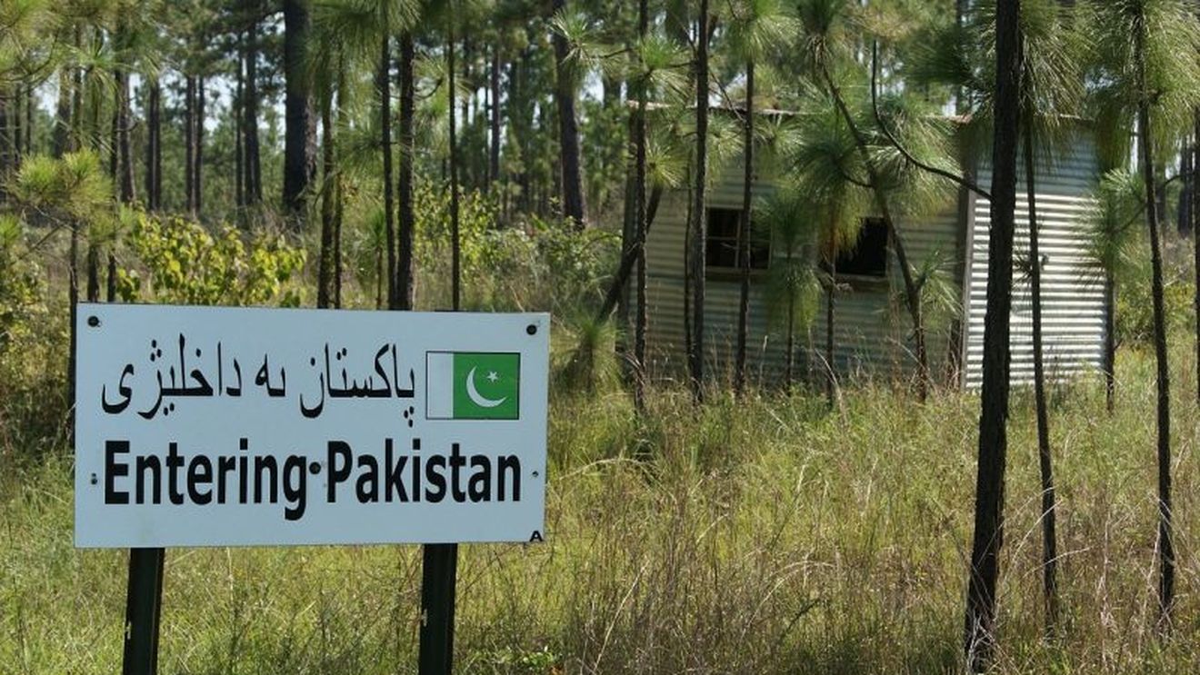 Un bărbat acuzat de blasfemie, ucis de mulţime în Pakistan. El era bolnav mintal