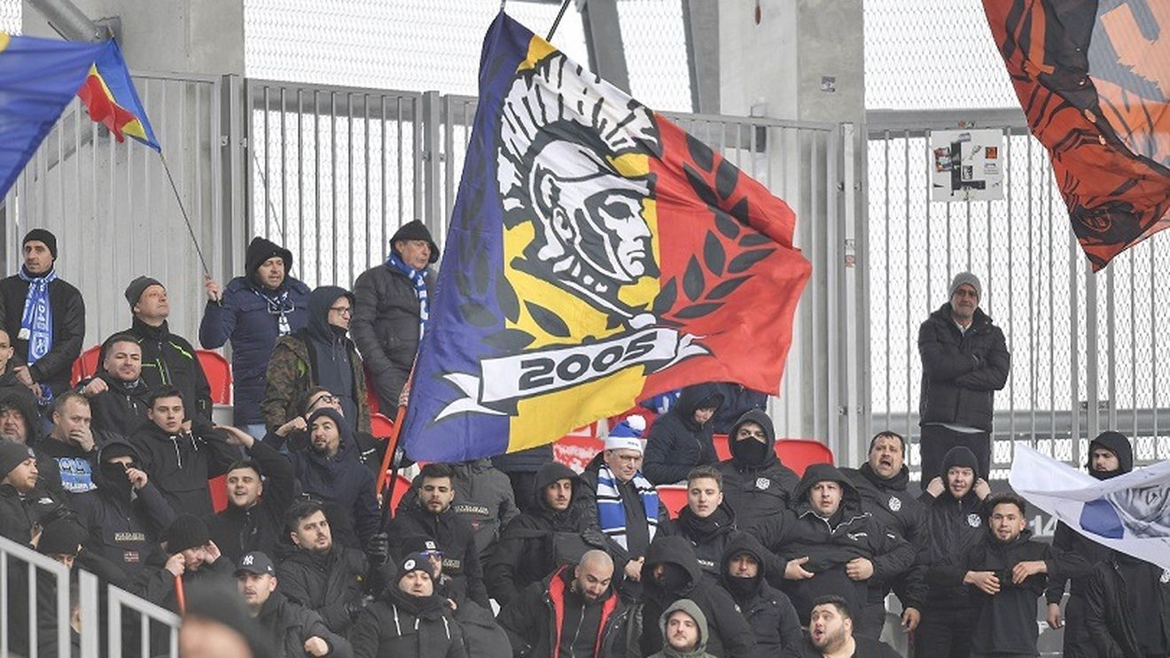 FCU Craiova, penalizată cu 22.500 de lei de Comisia de Disciplină din cauza incidentelor de la meciuul cu Hermannstadt