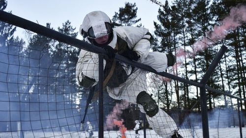 Rusia a organizat exerciţii militare în exclava sa Kaliningrad / Până la 1.000 de militari şi peste 60 de echipamente militare au fost implicaţi