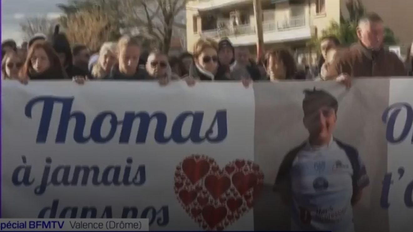 Autoritățile din Franța interzic mitinguri legate de uciderea unui tânăr de 16 ani în sud-estul țării/ Asasinatul a provocat o vie emoție în Franța și a mobilizat extremiștii de dreapta