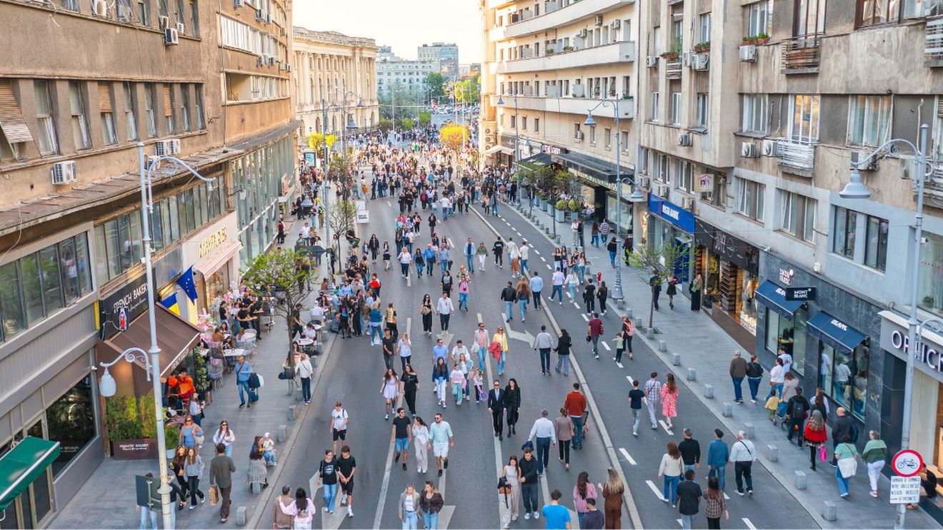 Weekend ploios, dar plin de evenimente și distracție în București / Care este programul manifestărilor