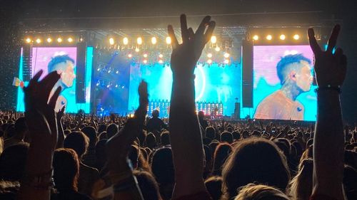 FOTO/VIDEO Am fost aseară la Electric Castle și mi-a plăcut: muzica, locul și oamenii, pretty cool