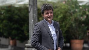 Nicușor Dan spune că blocajul liberalilor în privința aprobării bugetului Capitalei are legătură cu această precampanie electorală: Am avut trei ani de mandat în care lucrurile au decurs bine, proiectele au fost aprobate