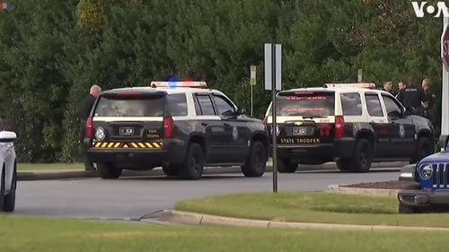 Autorul atacului din Florida, în urma căruia au murit trei persoane, a scris pe Twitter mesaje anti-SUA: ”America s-a transformat în națiunea răului”