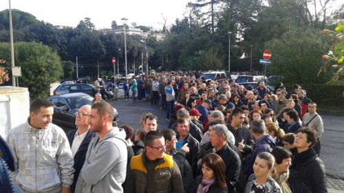 Autoritatea Electorală Permanentă propune doar 12 secții de vot în străinătate la alegerile parlamentare. Numărul mic, provocat de lipsa înscrierilor românilor din diaspora