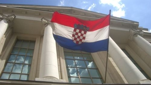 Presa independentă din Croația, sub presiunea noilor lideri politici ai țării / Naționaliștii care se alătură noii coaliții a premierului Andrej Plenkovic au cerut reducerea finanțării unui ziar independent