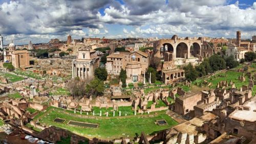 Ce să vedem în vacanță în Roma ”antică”? Profesoara de Istorie Andreea Laura Martinescu despre moștenirea civilizatoare a romanilor