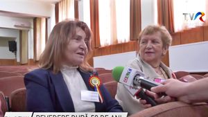 Revedere pentru generația 1974. Mărturia unui fost elev, după 50 de ani de la terminarea liceului: Eram zvăpăiați, eram toată ziua la fotbal, cu cartea mai puțin, aveam profesori extraordinari