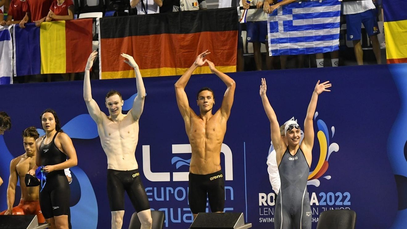 Ştafeta combinată de 4x100 m liber, cu David Popovici în componenţă, s-a calificat în finală la Campionatul Mondial de înot pentru juniori
