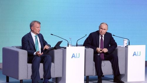 O televiziune rusă a transmis o știre falsă despre „codul sovietic” care stă la baza inteligenței artificiale chineze  DeepSeek / Moscova a rămas mult în urmă în cursa AI / Putin a spus că țara care va fi lider în inteligența artificială va domină lumea