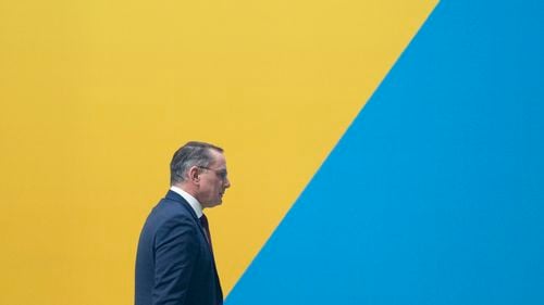 De ce tot mai mulți tineri din Germania se îndreaptă către extrema dreaptă