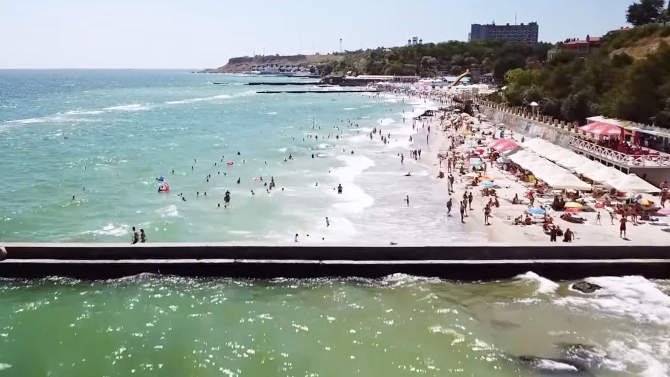 Litoralul din Odesa se redeschide pentru turiști / Decizia a fost luată după mai multe verificări efectuate împreună cu armata ucraineană