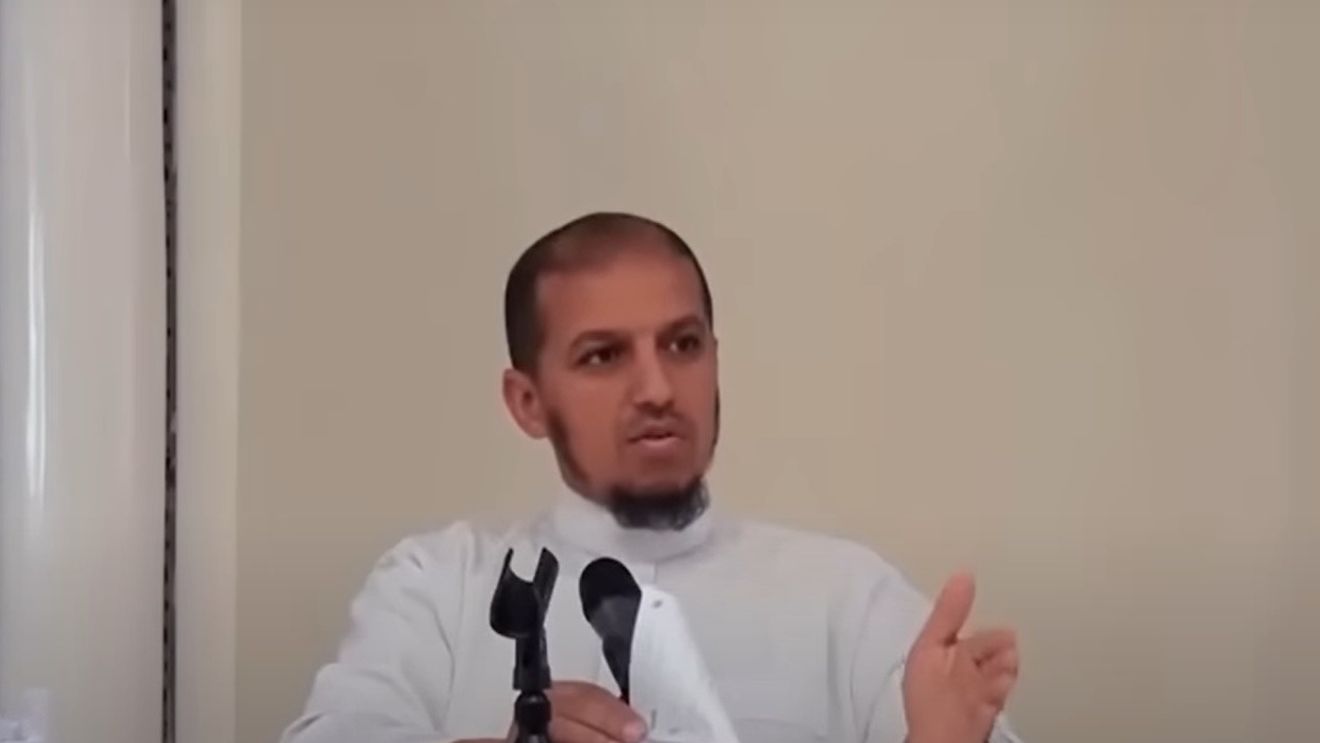 Expulzarea în Maroc a predicatorului Hassan Iquioussen: CEDO respinge o cerere de suspendare a măsurii