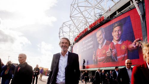 Coproprietarul clubului Manchester United, Sir Jim Ratcliffe, despre scandările fanilor împotriva familiei Glazer: Aceste abuzuri m-ar determina să plec de la club / Datoriile echipei de pe Teatrul Viselor depășeșc un miliard de lire sterline