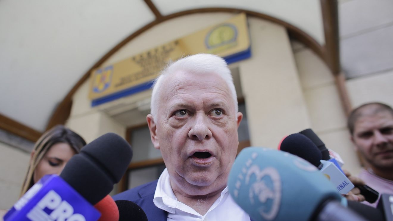 BREAKING Secția specială a retras apelul în dosarul de corupție în care Viorel Hrebenciuc fusese condamnat la doi ani de închisoare în primă instanță. Chiuariu scapă de emoții, se va judeca doar apelul lui Hrebenciuc