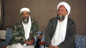 Cine a fost Ayman al-Zawahiri, succesorul lipsit de carismă al lui Bin Laden care a reușit să mențină în viață Al-Qaeda