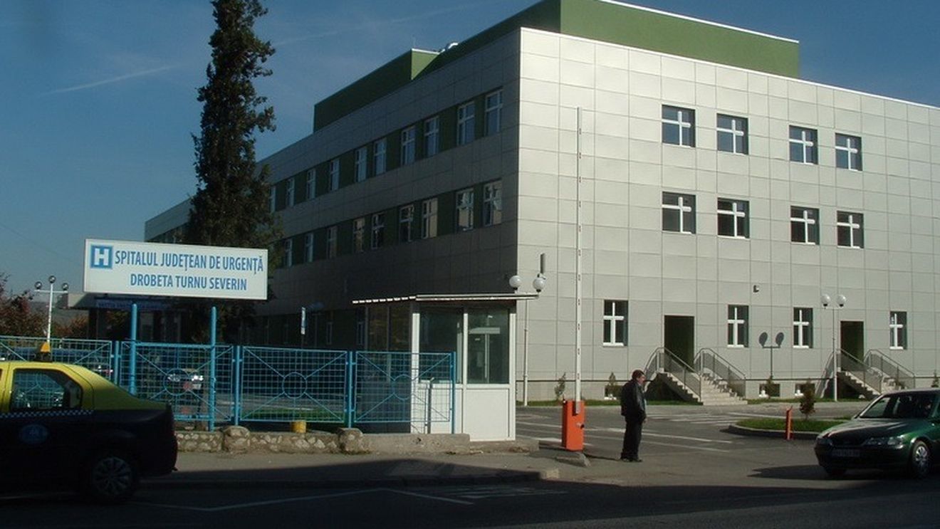 Drobeta-Turnu Severin: Deși orașul este în carantină, rata de incidență Covid crește. Autoritățile cred că multe persoane au certificate false de vaccinare
