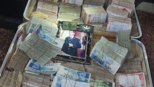 Armata israeliană a găsit două valize cu peste 1,25 milioane de euro în casa unui oficial Hamas de rang înalt