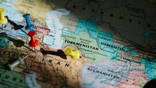 Kazahstan va plăti SUA 4 miliarde de dolari pentru livrarea de locomotive /  ”Vor alimenta conectivitatea dintre Europa şi Asia”