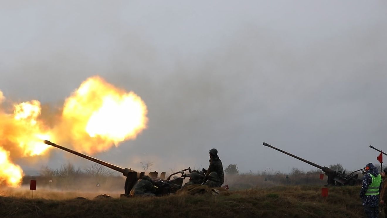 Armata rusă afirmă că a distrus 30 de drone ucrainene în apropierea frontierei / O femeie, ucisă în regiunea Belgorod