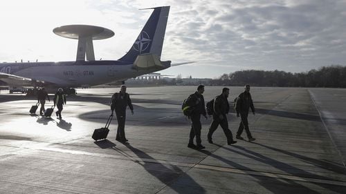 Marea Britanie trimite 20.000 de militari în Europa, majoritatea în estul continentului, în cadrul unui exerciţiu NATO