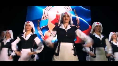 VIDEO Culmea propagandei: Un cântec pentru încurajarea militarilor ruși în războiul din Ucraina, copiat după o melodie a ”Occidentului degradant”