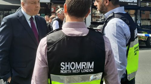 Guvernul Regatului Unit alocă 25 de milioane de lire pentru securitatea comunităților evreiești, în urma atacului terorist din nordul Londrei