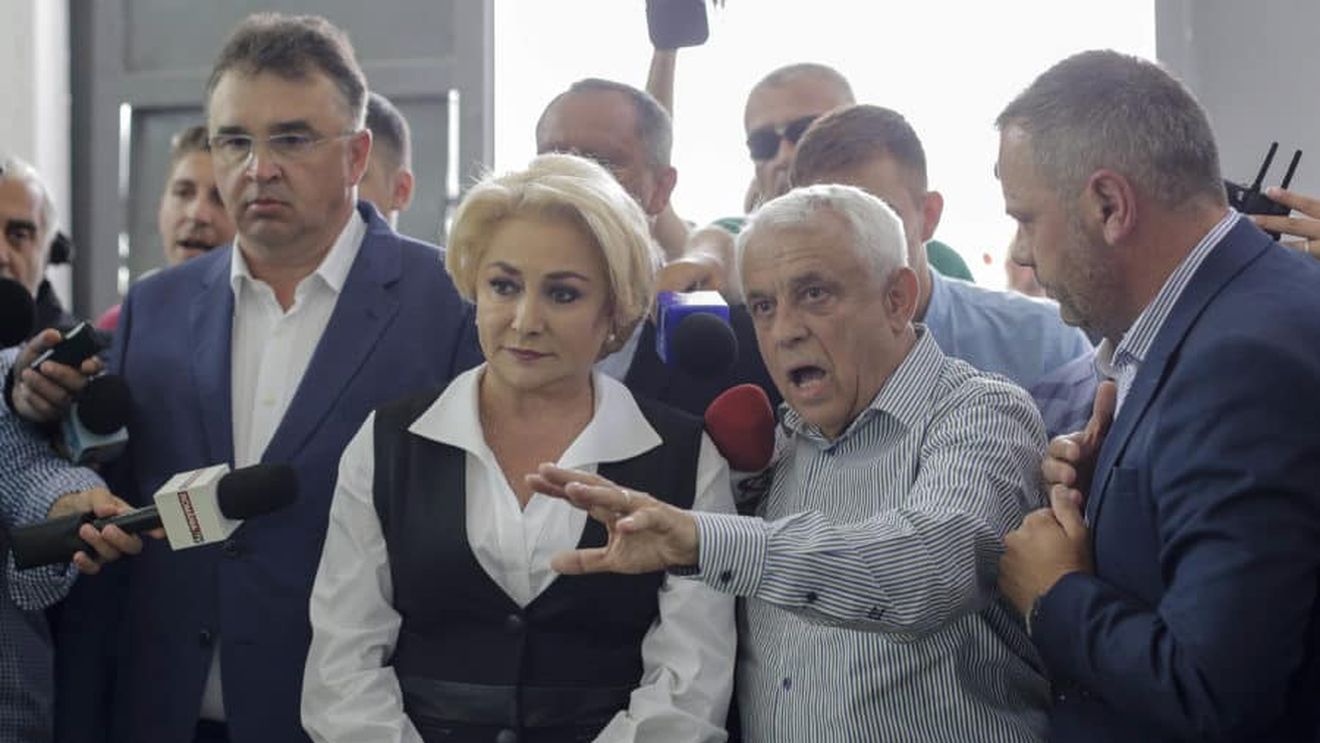 Dragnea îl ceartă pe Daea pentru comparația dintre incinerarea porcilor și Auschwitz: Îi atrag atenția asupra modului în care se exprimă