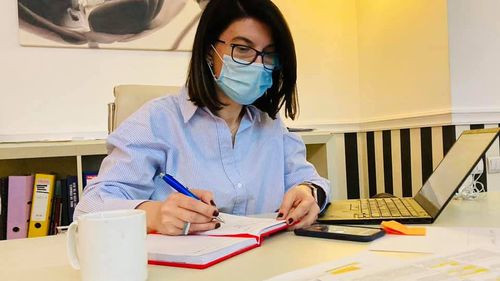 Violeta Alexandru, în sprijinul organizatorilor de evenimente: Se greșește față de organizatorii de concerte, evenimente în aer liber, nelăsându-i să înceapă treaba. În Elveția, Guvernul își pune problema să ofere asistență financiară organizatorilor pentru situația în care li s-ar cere din scurt anularea evenimentelor