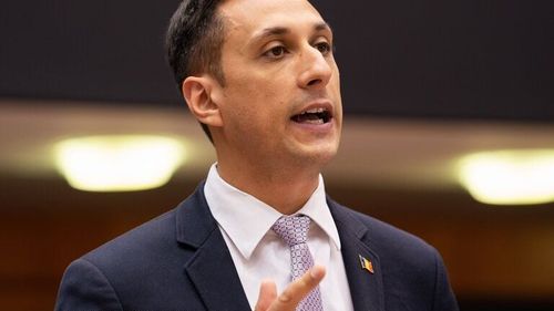 Vlad Gheorghe (DREPT): Miroase a anticipate / România are nevoie de o nouă construcţie