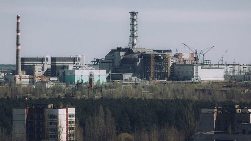 Zelenski cataloghează Rusia drept o ”ameninţare mondială” după întreruperea alimentării cu electricitate la Centrala Nucleară avariată Cernobîl, după atacul rușilor