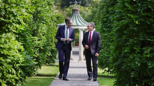 Este "momentul pentru resetarea" relaţiilor dintre Regatul Unit şi Irlanda, afirmă premierul britanic