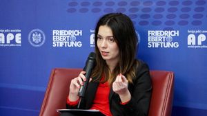 Interviu PressHub. Expert militar: ”În România, leadershipul politic nu se ridică la nivelul așteptărilor populației. Și nu e vorba doar de ajutor militar” / ”Nu ne poziționăm la fel de radical cu Ungaria, dar suntem pe aceeași linie și pe aceleași priorități”
