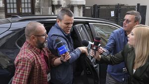 UPDATE STENOGRAME Cum ar fi fost tranzacționat cu o mită de 60.000 de euro un certificat de securitate ORNISS pentru omul pe care senatorul Pîrvulescu îl voia la conducerea Companiei Naționale de Investiții (surse) / „Pierzi, câștigi, negustor te numești!”