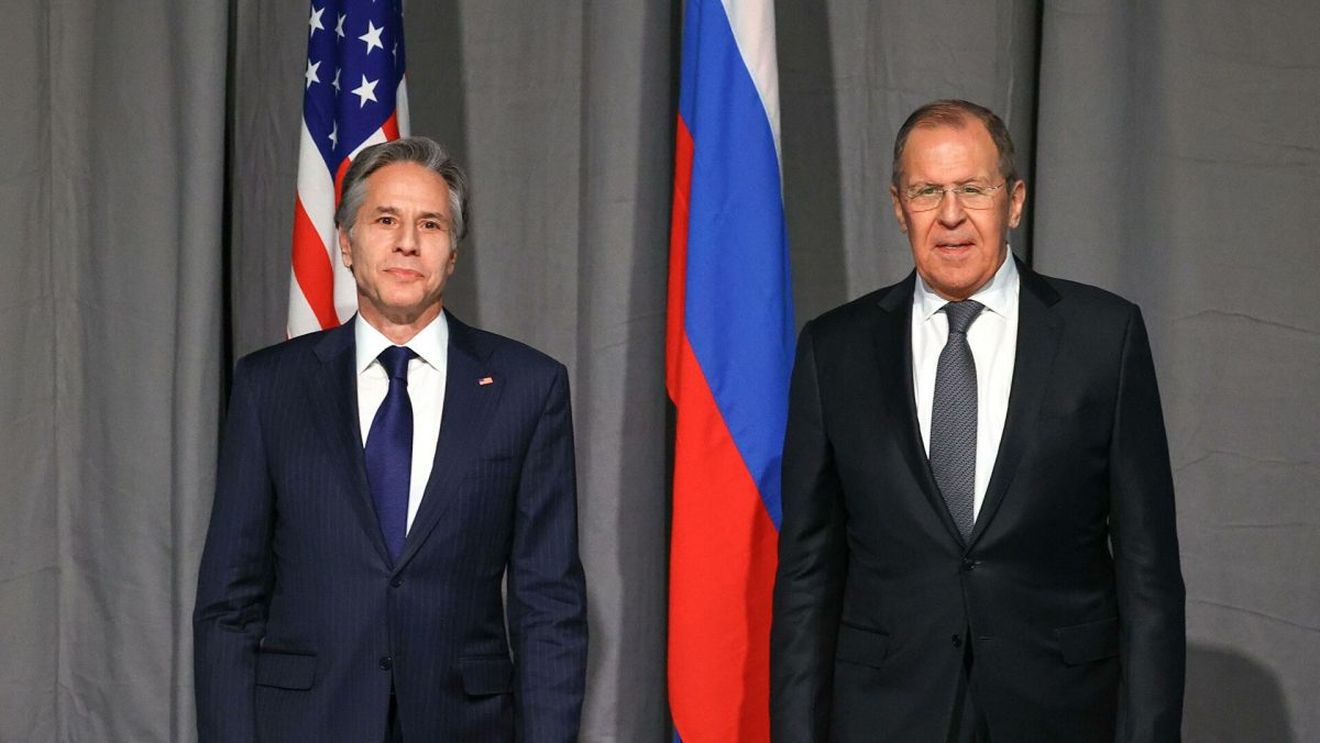 Blinken l-a avertizat sâmbătă pe Lavrov cu privire la "un răspuns transatlantic hotărât, masiv şi unit" la agresiunea Rusiei