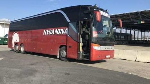 Trei șoferi au condus 2.450 de kilometri fără oprire și odihnă, din România în Italia și înapoi/ Poliția austriacă a început o anchetă în acest caz