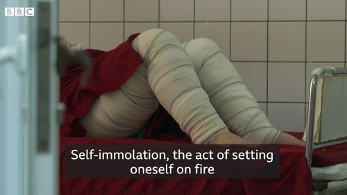 VIDEO ”Îmi doresc să nu fi supraviețuit”: De ce își dau foc femeile din Kurdistanul irakian